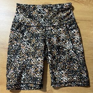 Old Navy Black and Brown Bike Shorts with Stretchy Fabric